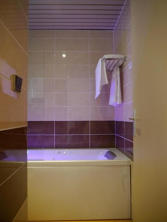 Hotel Le Barry, Toulouse Nord 3*
