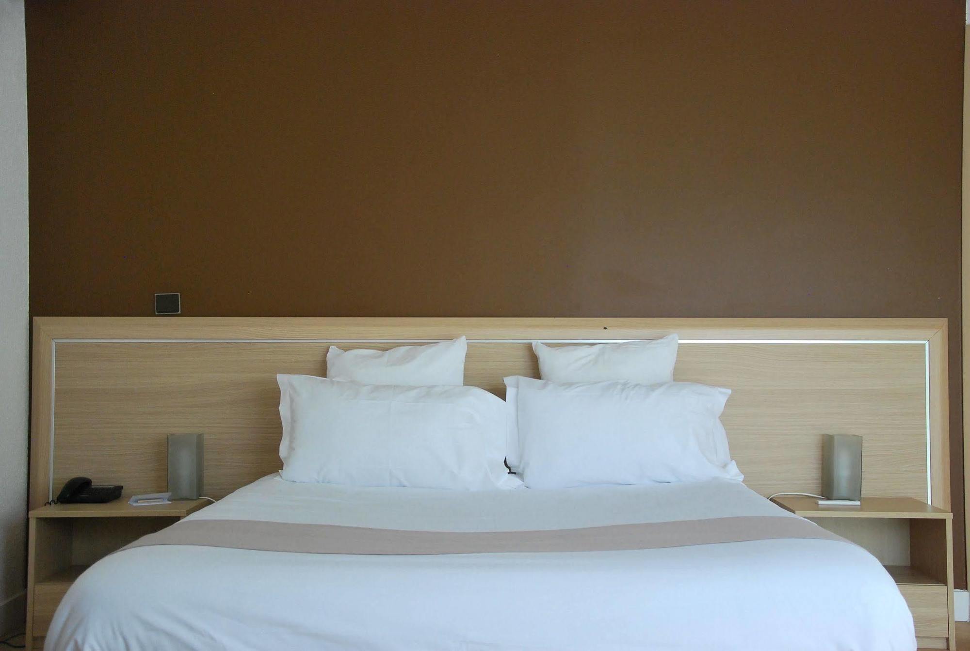 Hotel Le Barry, Toulouse Nord Gratentour